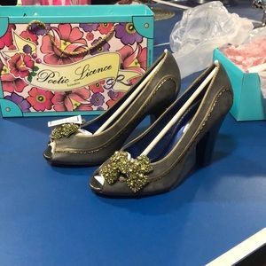 Beautiful Womens Open Toe Pumps